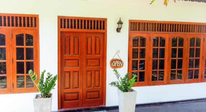 The Lagon House Dickwella Exterior photo